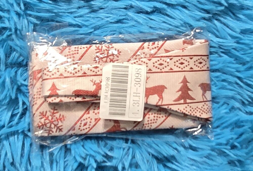 Adjustable Red & White Reindeer Snowflake Bow Tie & Cufflinks Holiday Set - Picture 7 of 7